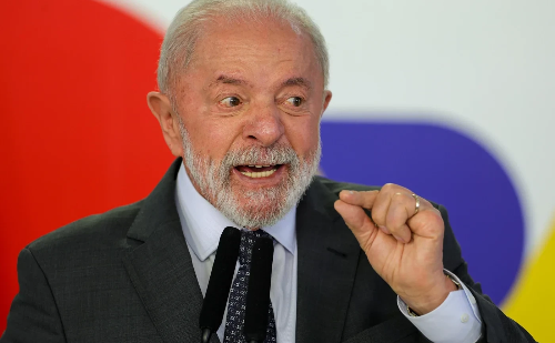 Lula anuncia ressarcimento a aposentados vítimas de descontos indevidos no INSS