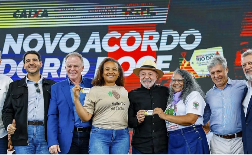 Lula critica valor do gás de cozinha e promete gratuidade a milhões