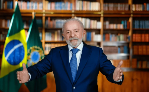 Lula defende Pix e critica investigação dos EUA em rede nacional