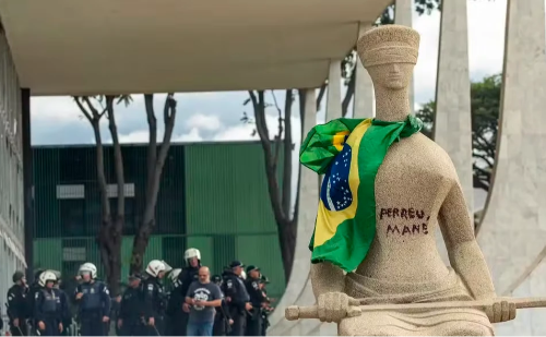Moraes revoga prisão domiciliar de idosas do 8/1 após reiteradas violações