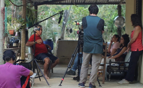Projeto abre inscrições para moradores de Ipatinga e região contarem histórias que viram filmes