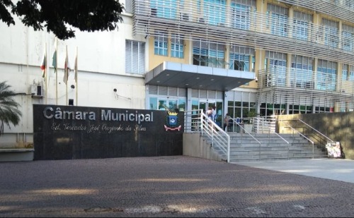 Câmara de Ipatinga aprova internação involuntária de dependentes químicos