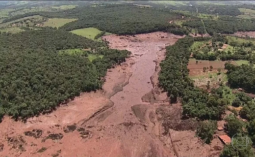 Famílias começam a ser retiradas em Brumadinho após elevação no nível de barragem