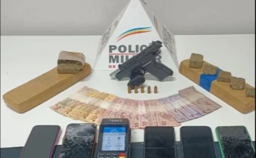 Trio de Nova Era é preso com drogas e arma em Fabriciano