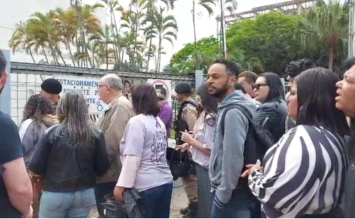 Mulher acusada de planejar falso assalto para matar marido é julgada em Timóteo