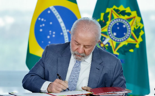 Lula veta principais trechos do novo projeto de licenciamento ambiental