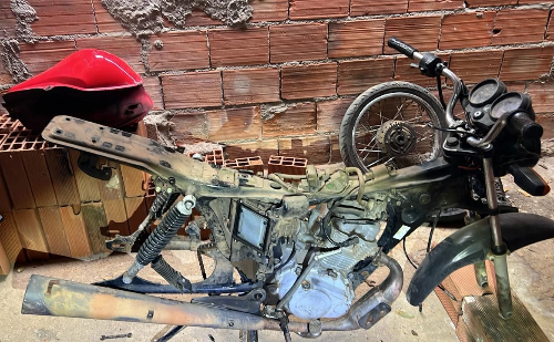 Polícia prende homem e recupera moto roubada em Coronel Fabriciano