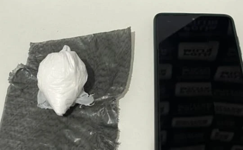 Homem é preso com drogas durante patrulhamento em Timóteo