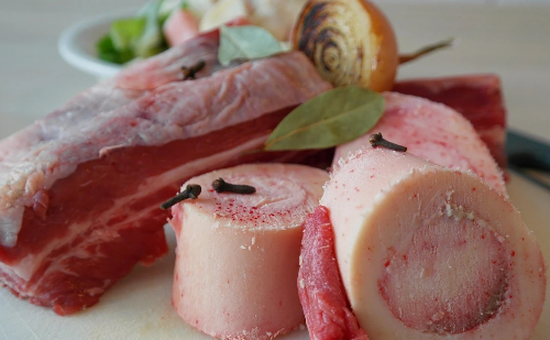 Carne com ossos e miúdos do Brasil é liberada para exportação às Filipinas