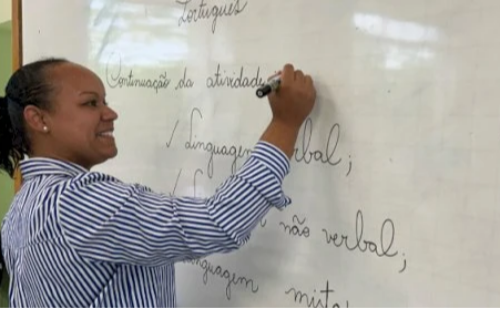 Concurso da Educação em MG oferece quase 14 mil vagas e salários de até R$ 6,9 mil