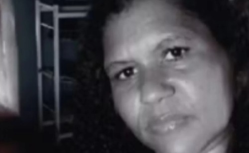 Mulher é morta com tiro na cabeça ao sair para ajudar homem em MG