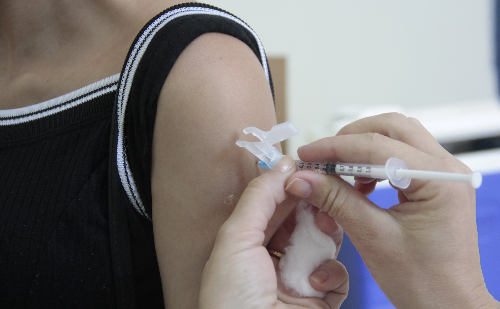 Coronel Fabriciano amplia vacinação contra HPV para jovens de 15 a 19 anos