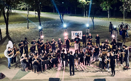 Escola de Música TOM celebra 31 anos com espetáculo no Parque Ipanema