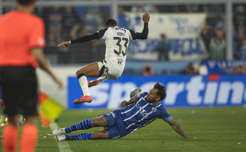 Atlético supera Godoy Cruz sem sustos e avança na Sul-Americana