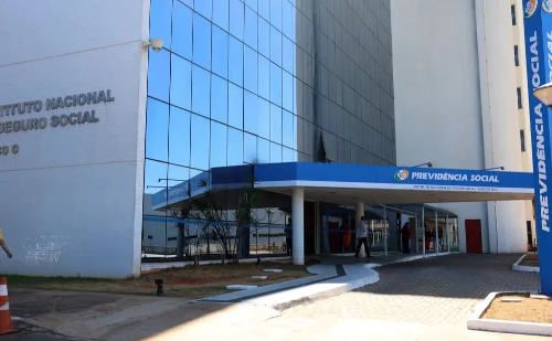 Associações do INSS encerram atividades e dificultam ações na Justiça