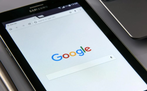 Google apresenta Modo IA no Brasil com recursos inéditos