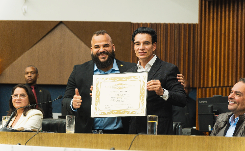 Anderson Franco recebe título de Cidadão Honorário de Belo Horizonte
