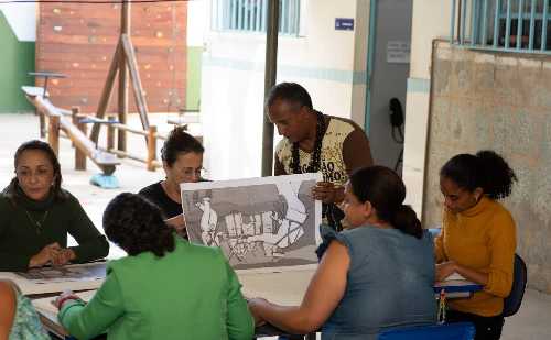 Projeto promove oficinas de pintura e memória no Ipaneminha, em Ipatinga