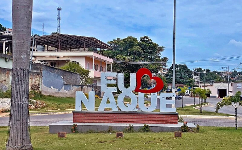 Ex-prefeito de Naque é acusado de fraude e contrato irregular de R$ 563 mil com escritório de advocacia