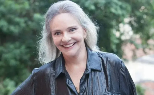 Morre Angela Ro Ro, ícone da MPB, aos 75 anos no Rio