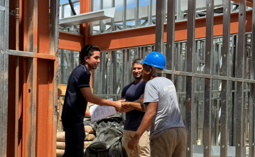 Prefeito de Ipatinga acompanha obras da nova UBS do Esperança e anuncia investimentos em saúde e assistência