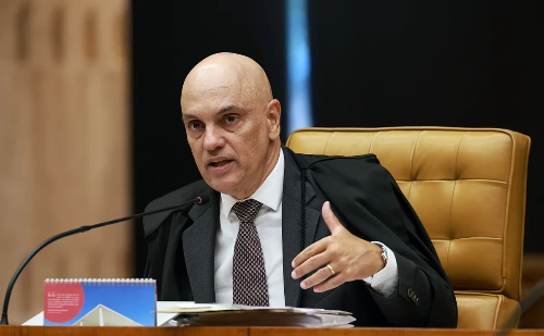 Família de Alexandre de Moraes compra mansão milionária em Brasília