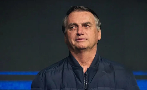 STM avaliará perda de patente de Bolsonaro com ministros indicados por Lula