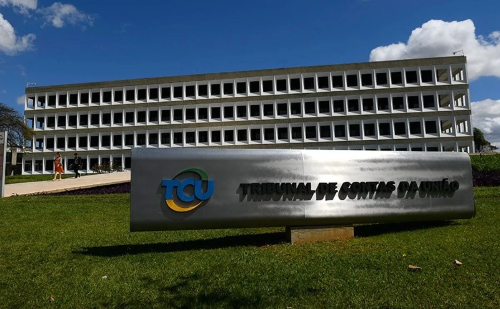 Projeto pode elevar salário de servidor do TCU a R$ 86 mil
