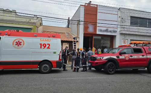 Trabalhador sofre choque elétrico em telhado de loja no Centro de Mogi das Cruzes