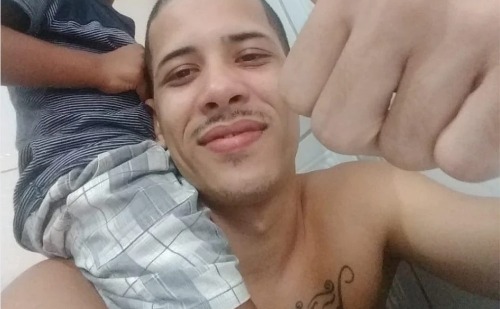 Jovem morto a tiros em emboscada em Fabriciano deixa filho de 7 anos