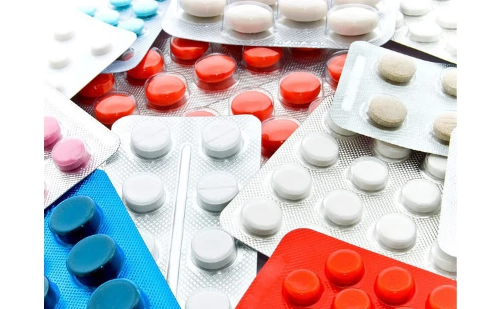 Setor farmacêutico comemora mudanças em projeto que autoriza venda de remédios em supermercados