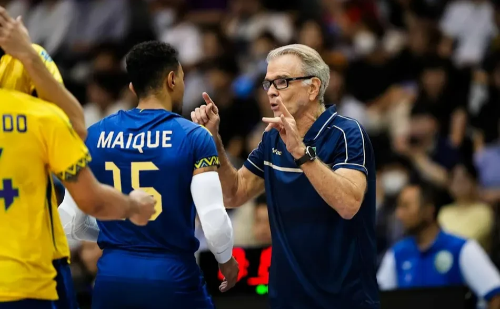Brasil é eliminado do Mundial de Vôlei com pior campanha da história