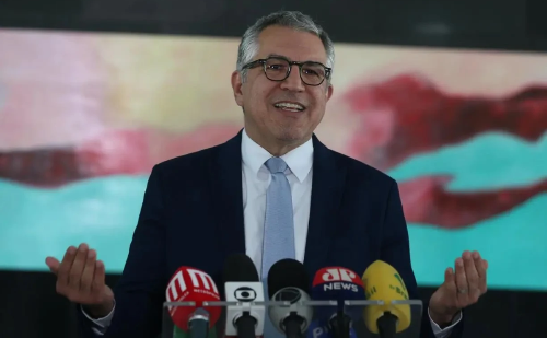 EUA liberam visto restrito para Padilha participar de evento na ONU