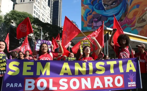 Artistas e movimentos se unem contra PEC da Blindagem