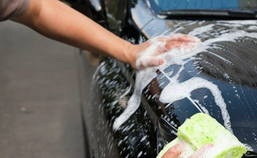 Termina em outubro o prazo para lavadores de carros renovarem licença em BH