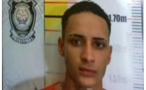 Preso de 21 anos foge do Ceresp Gameleira ao se soltar de algemas e pular muro