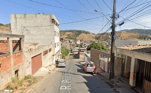 Casal é preso com cocaína e crack em operação com cão farejador em Ipatinga