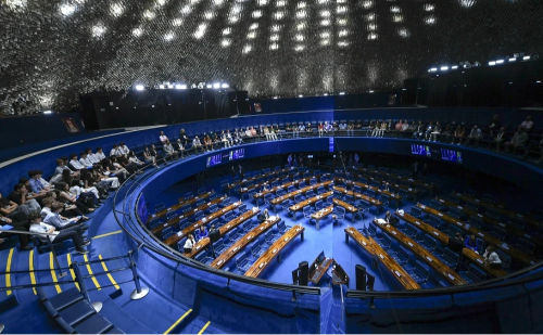 Senado vota liberação de R$ 30 bi para enfrentar tarifas dos EUA