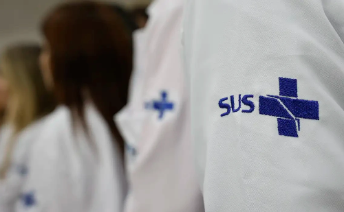 Congresso aprova programa que leva especialistas ao SUS