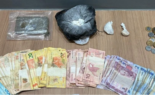Homem é preso com drogas e dinheiro em Manhuaçu