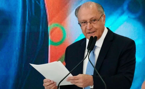 Alckmin vê encontro entre Lula e Trump como início para resolver tarifaço