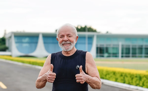 Lula participa de evento esportivo em homenagem aos 95 anos do MEC