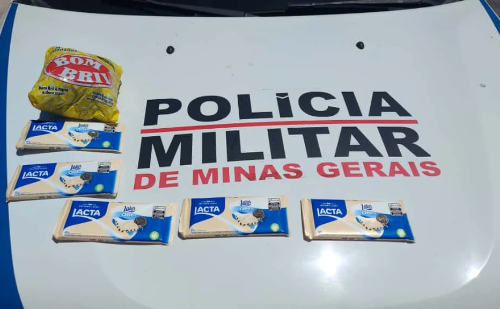 Homem é preso após tentar furtar chocolates em supermercado no Vale do Aço para "sustentar vício da companheira"