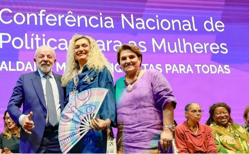 Entidade critica protagonismo trans em conferência do Ministério da Mulher