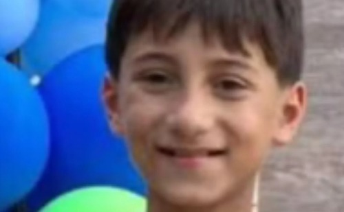 Adolescente de 12 anos que pilotava moto morre em acidente e irmão de 6 fica ferido, no ES