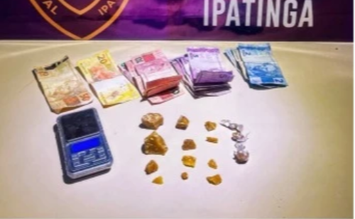 Polícia intercepta tráfico de drogas em casa abandonada em Ipatinga