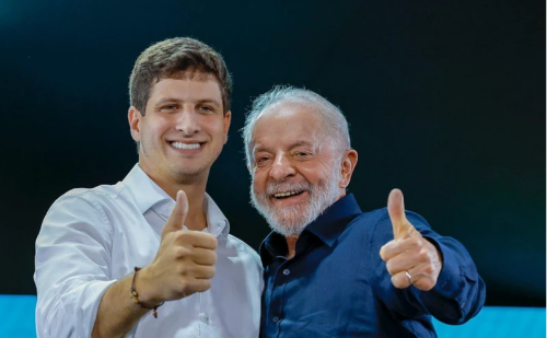 Projeto de lei visa banir símbolos comunistas em Recife