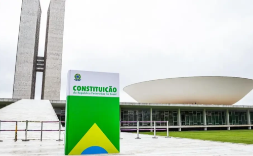 Constituição Brasileira completa 37 anos com 136 emendas e novas mudanças à vista