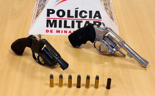 Dupla é presa em Ipatinga com armas escondidas em carro