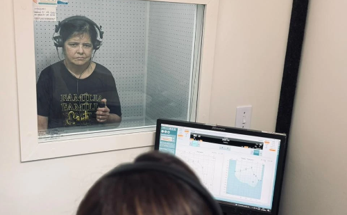 Ipatinga avança na Saúde do Trabalhador com novo equipamento de audiometria